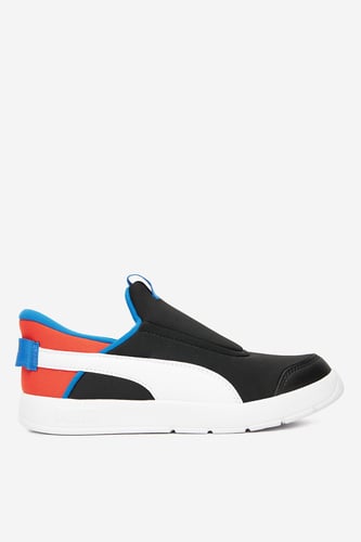 Športna obutev Puma CEO-COURTFLEX V3 SLIPTECH PS 39973401 Črna