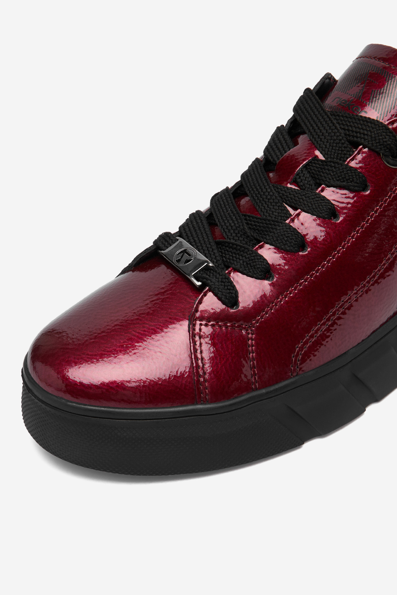 Superge Crimson