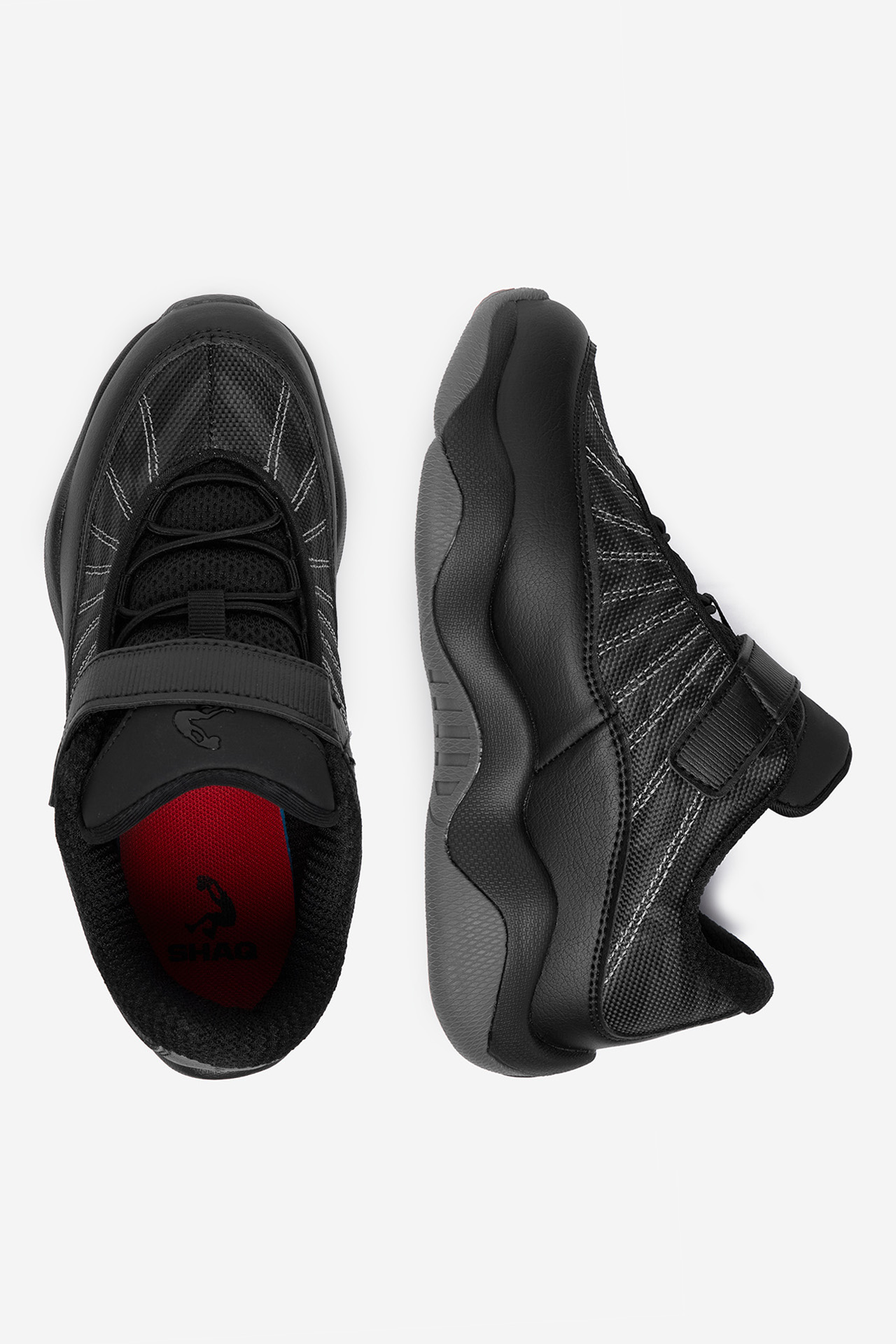 Sneakersy Černá