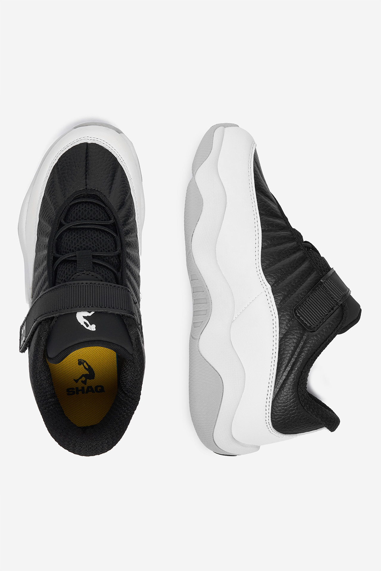 Sneakersy Černá