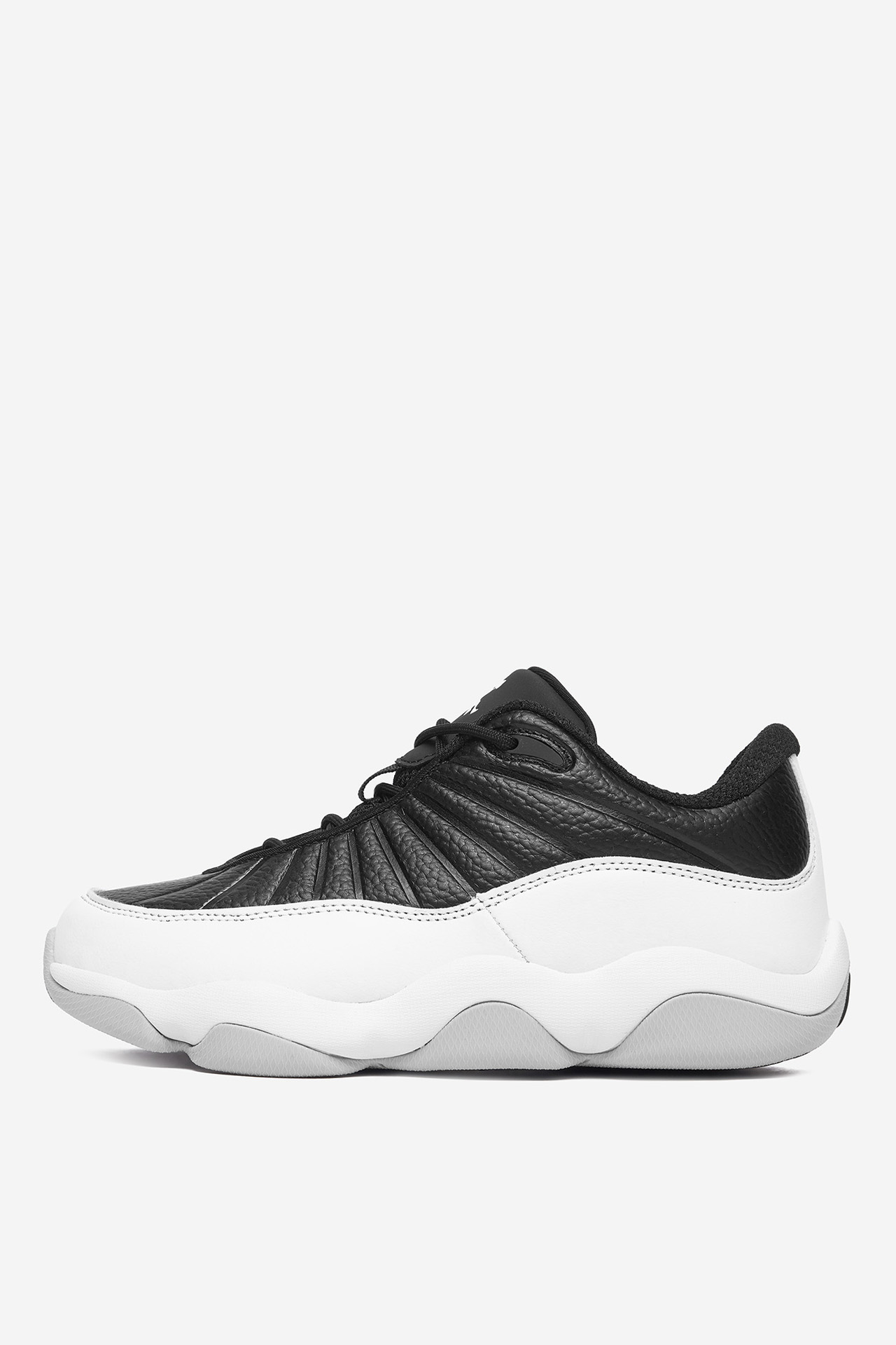 Sneakersy Černá