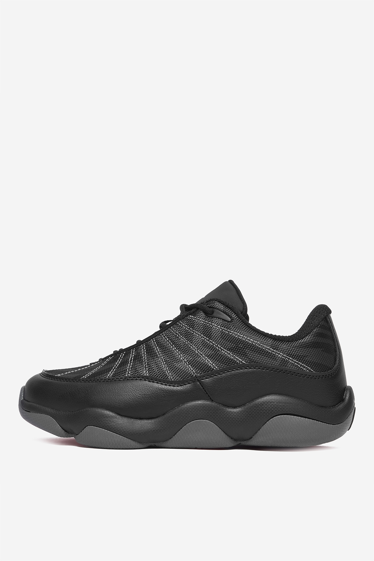 Sneakersy Černá