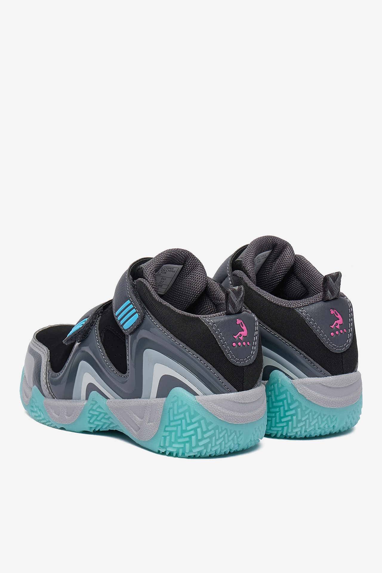Sneakersy Černá