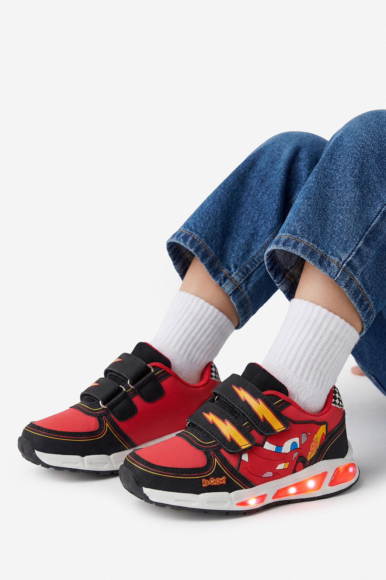 Sneakersy Červená