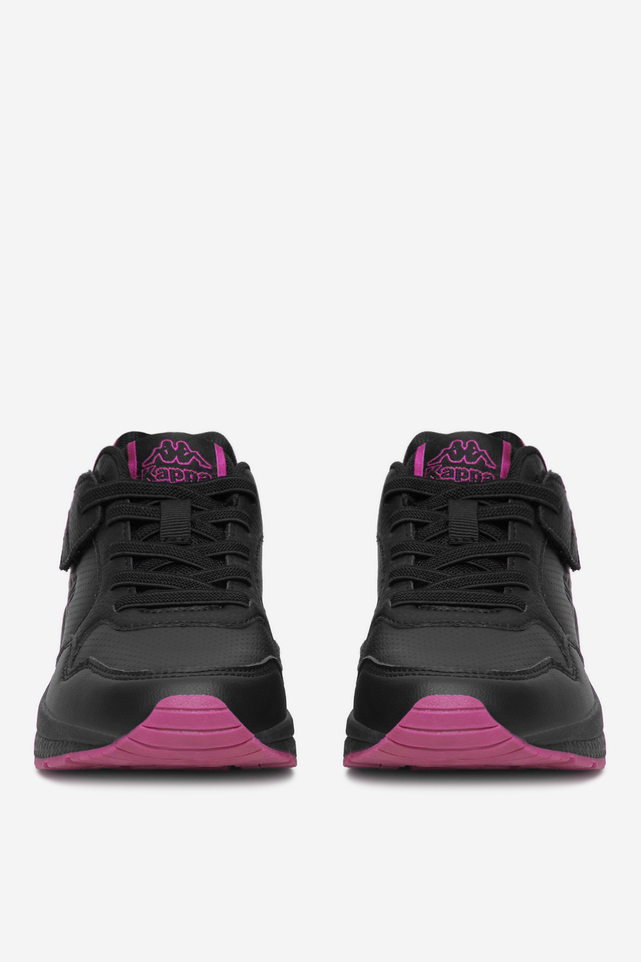 Sneakersy Černá