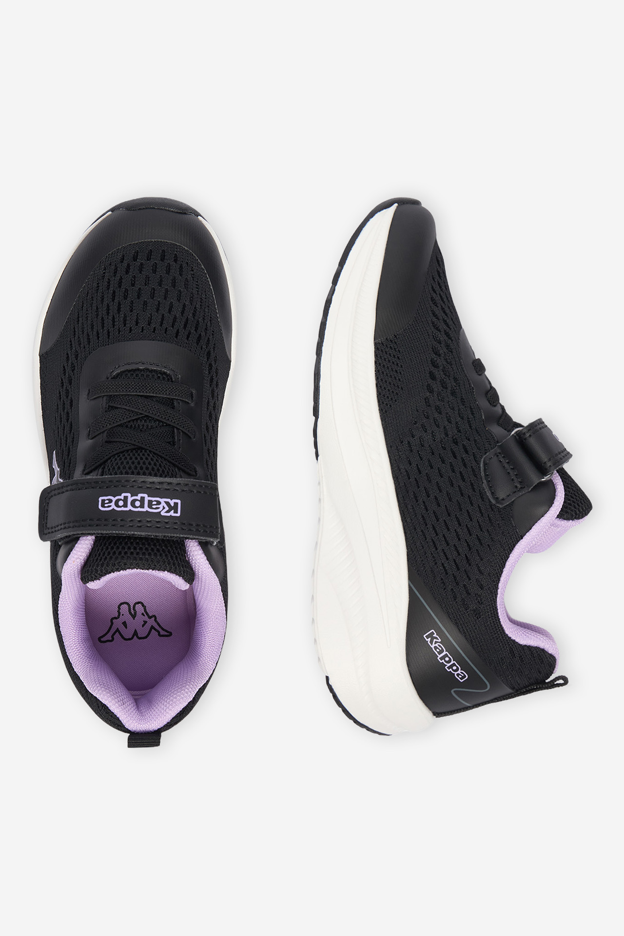 Sneakersy Černá