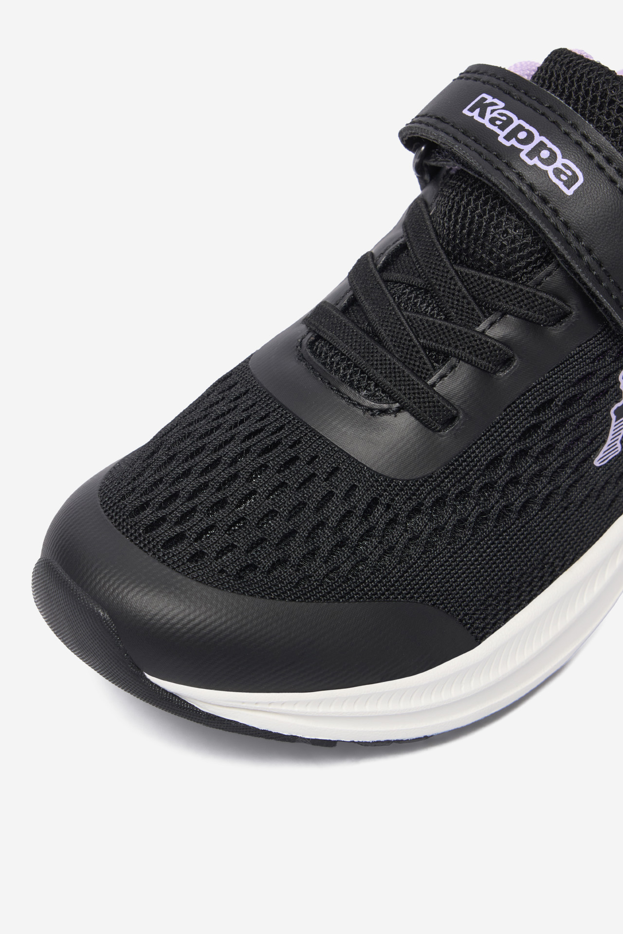 Sneakersy Černá