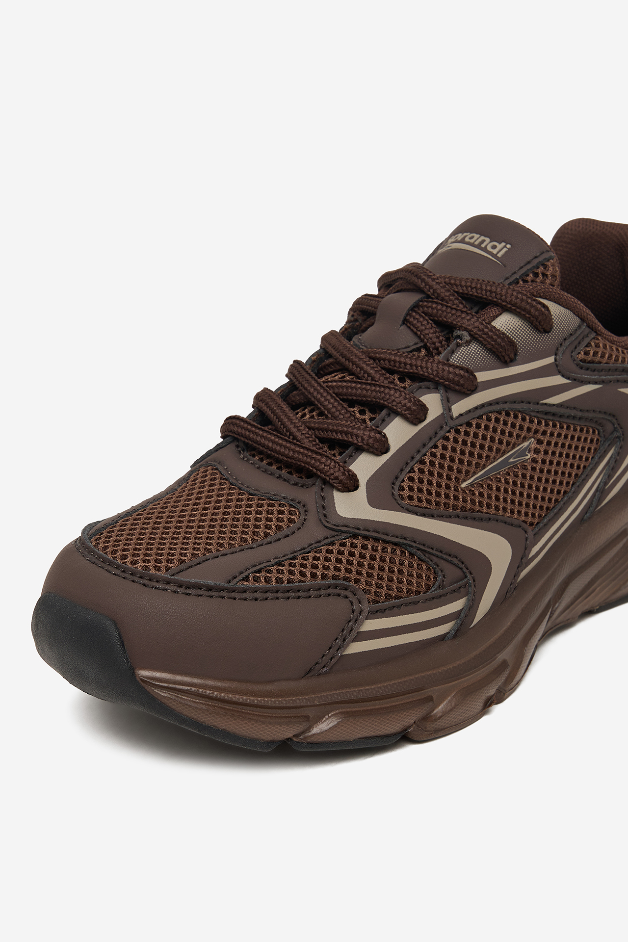 Sneakersy Tmavě hnědá