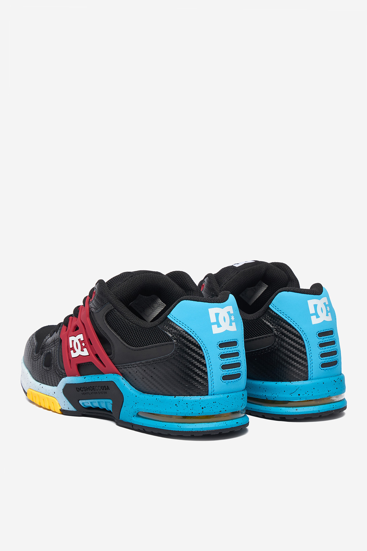 Sneakersy Černá