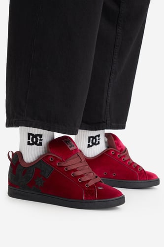 Športna obutev DC Shoes EO-COURT GRAFFIK LE DC02894601 Bordo rdeča