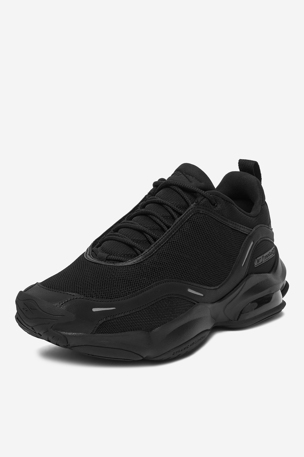 Sneakersy Černá