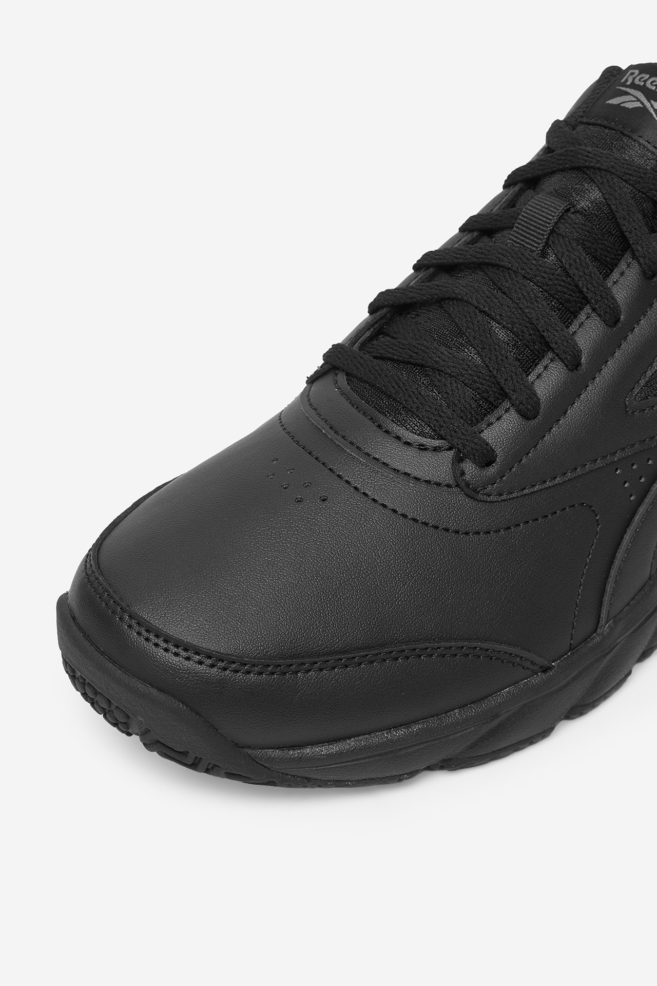 Sneakersy Černá