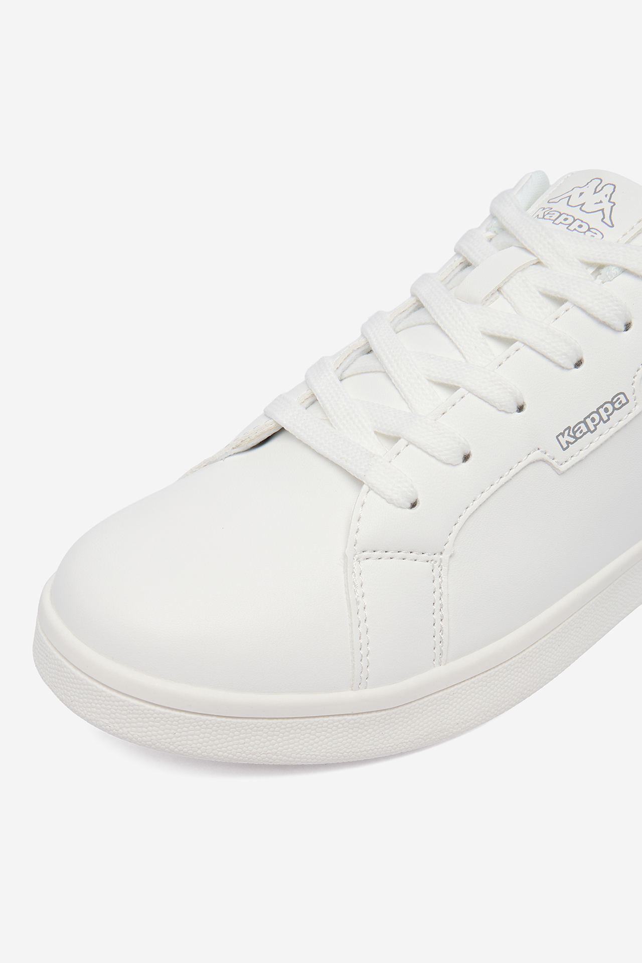 Sneakersy Bílá