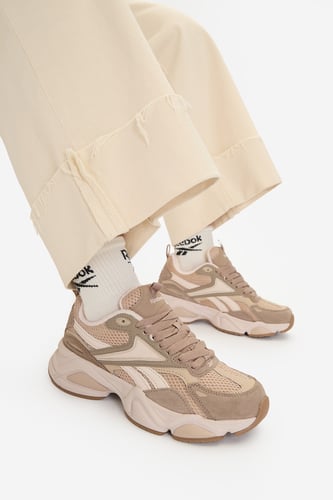 Спортни обувки Reebok CWB-CHARGE AR30246WTCQ Светлобежов