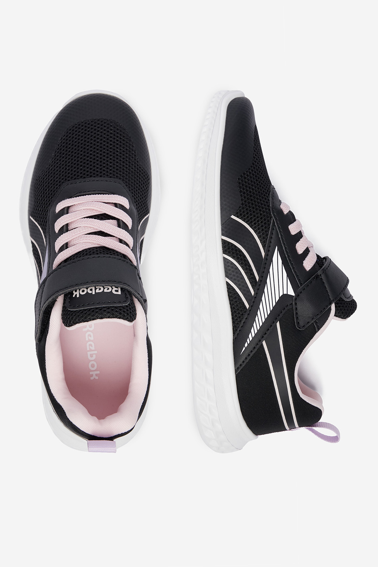 Sneakersy Černá