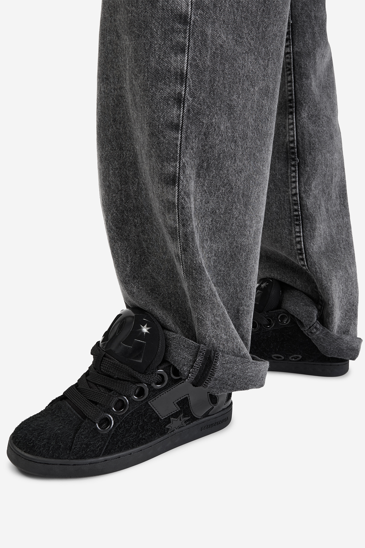Sneakersy Černá