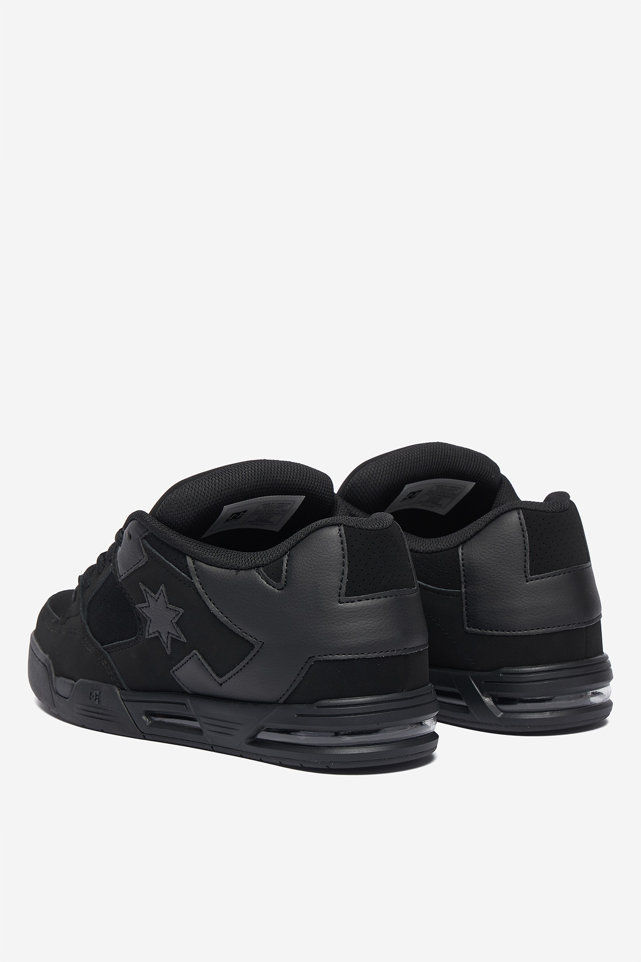Sneakersy Černá