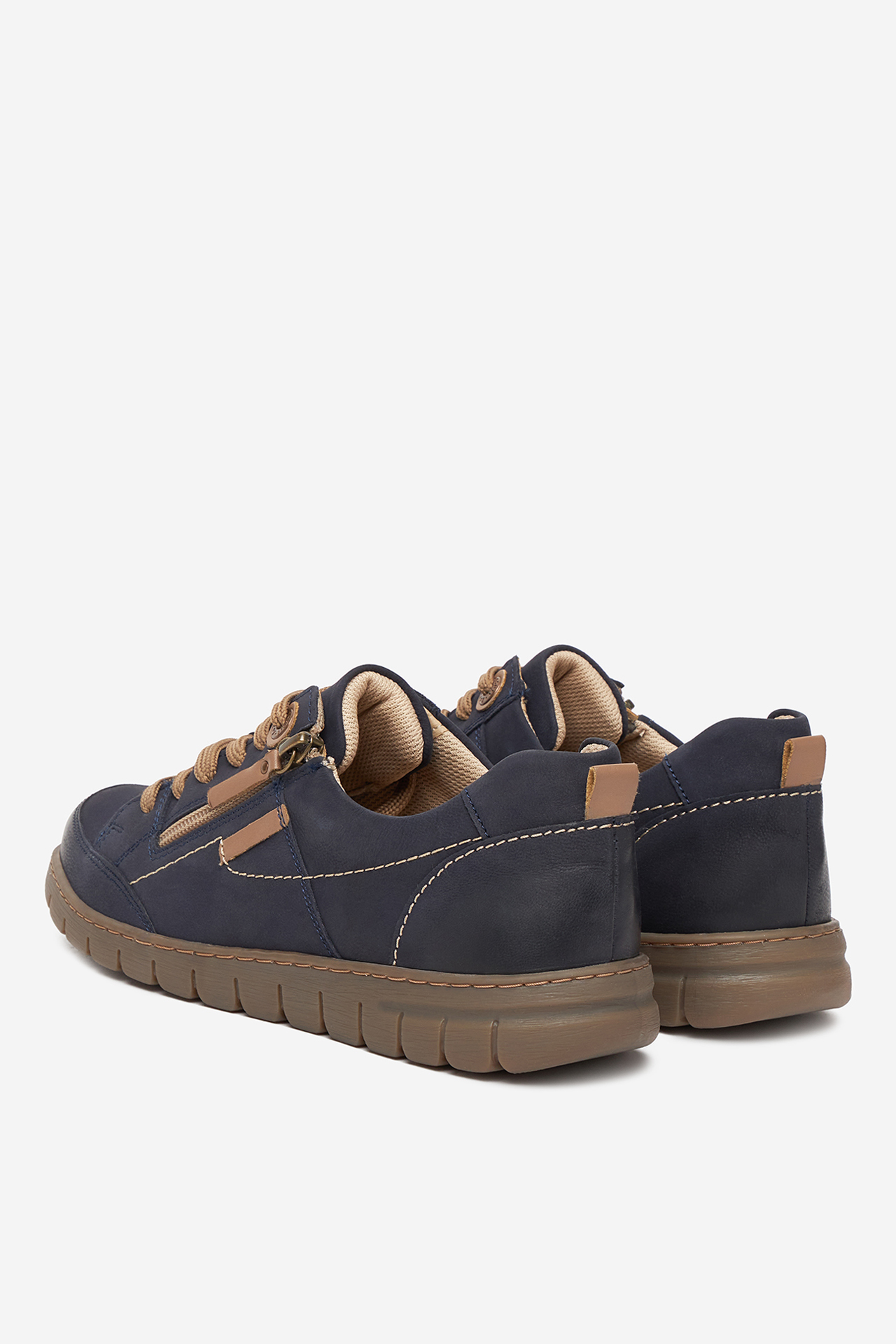 Sneakersy Tmavomodrá
