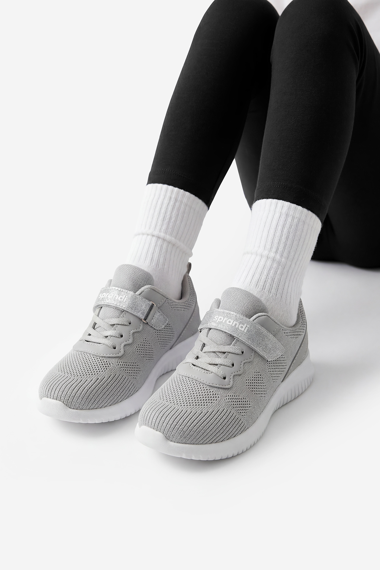 Sneakersy Světle šedá