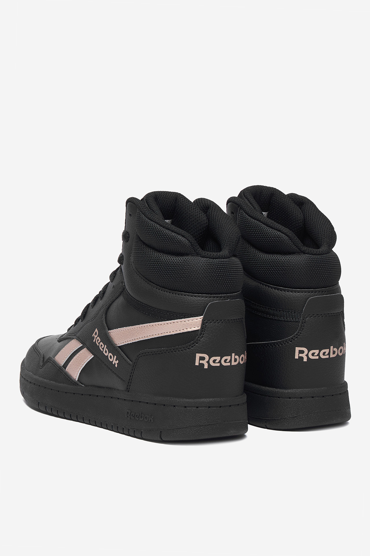 Sneakersy Černá