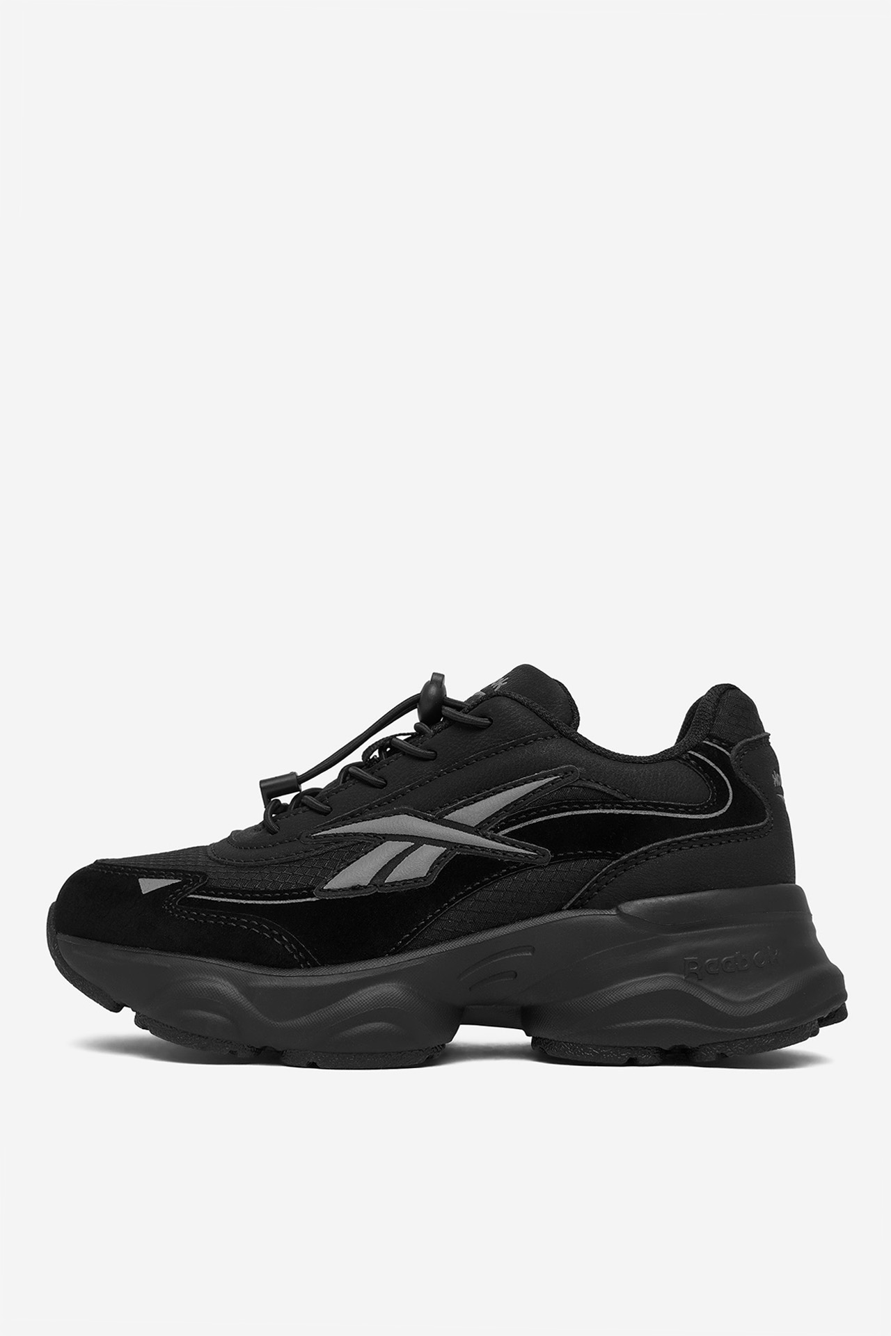 Sneakersy Černá