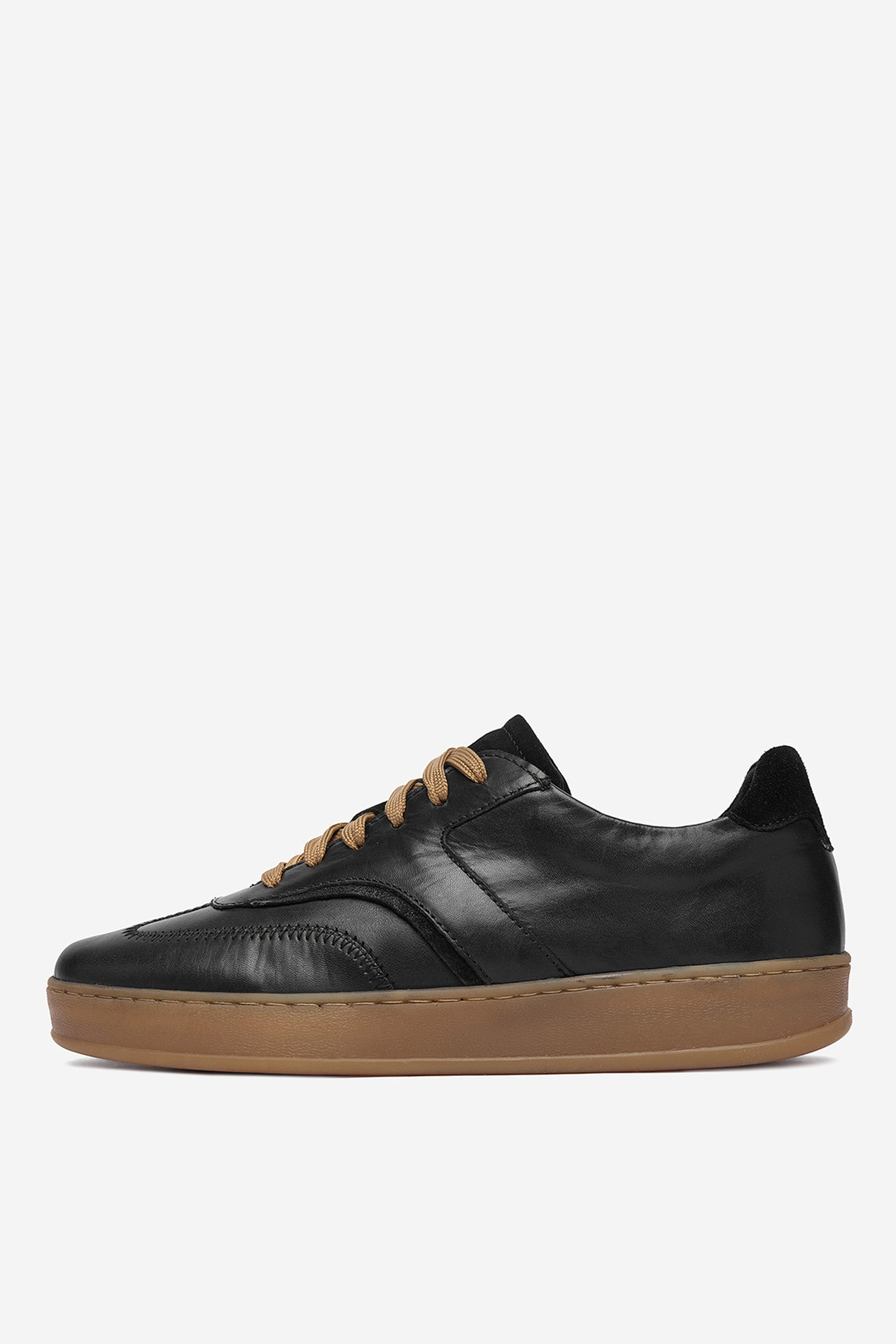 Sneakersy Černá