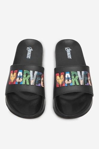 Plážové pantofle Avengers CEO-CP90-AW26-307AVMV Černá