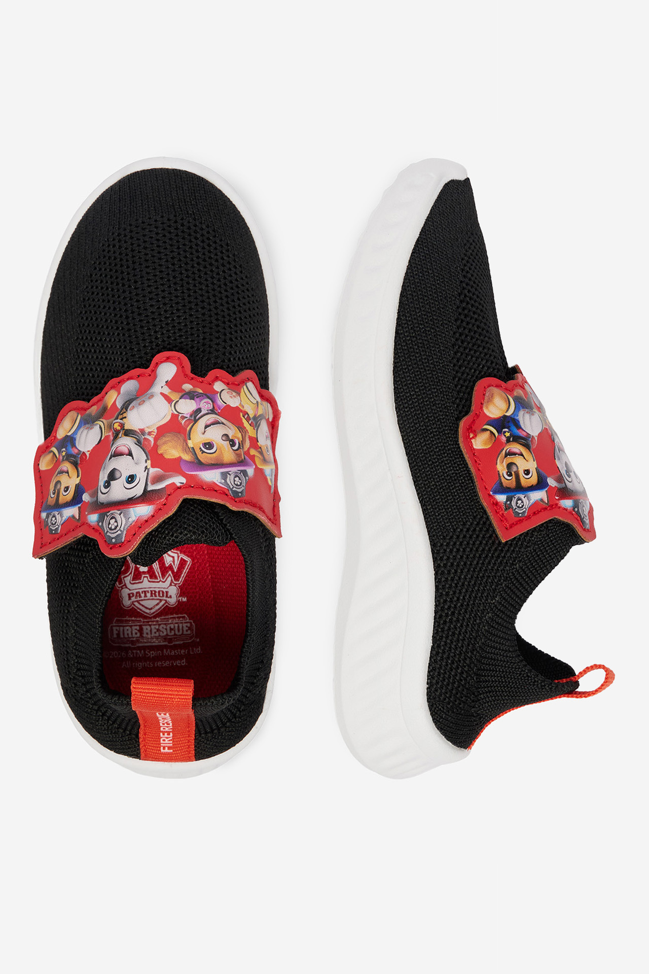 Sneakersy Černá