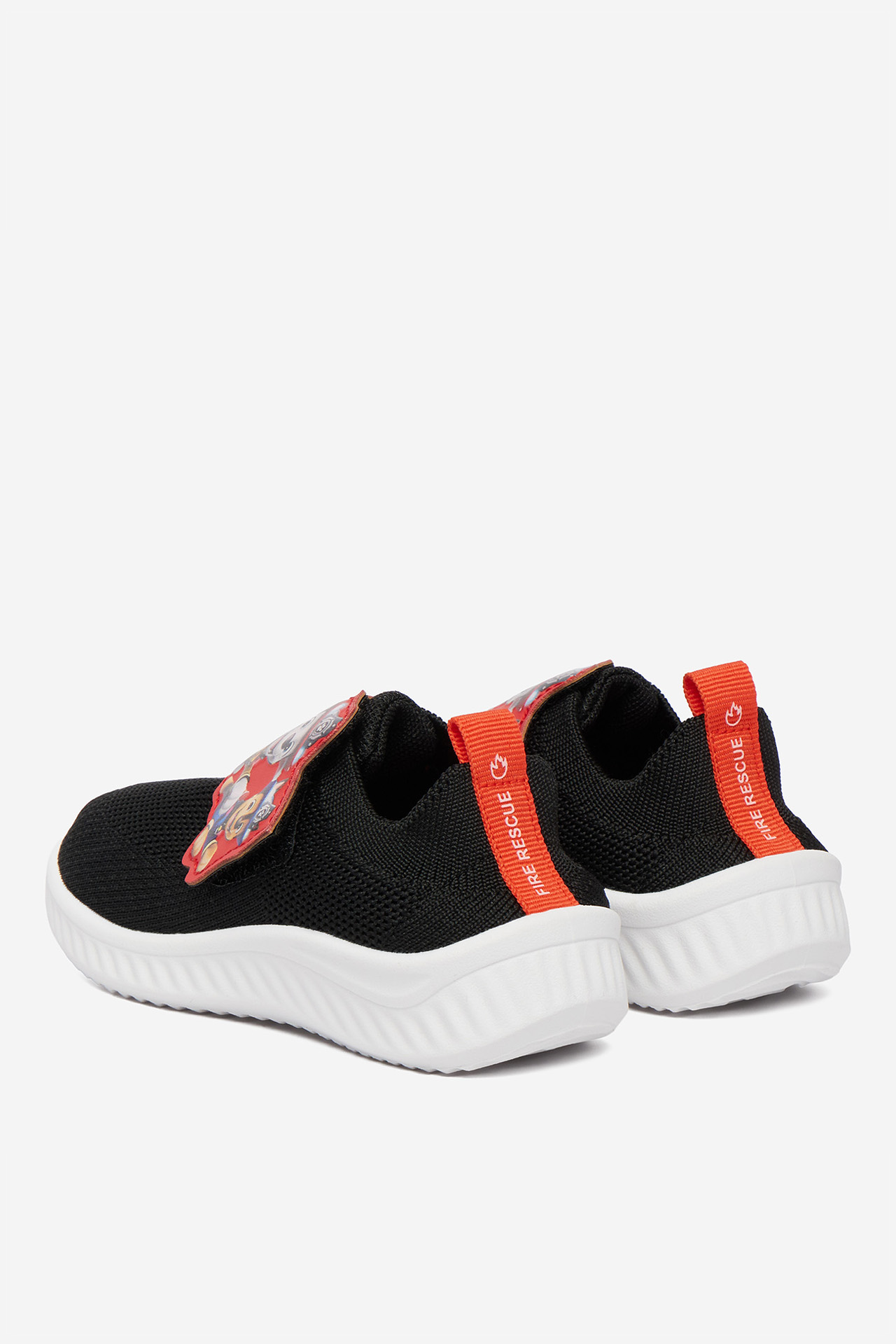 Sneakersy Černá