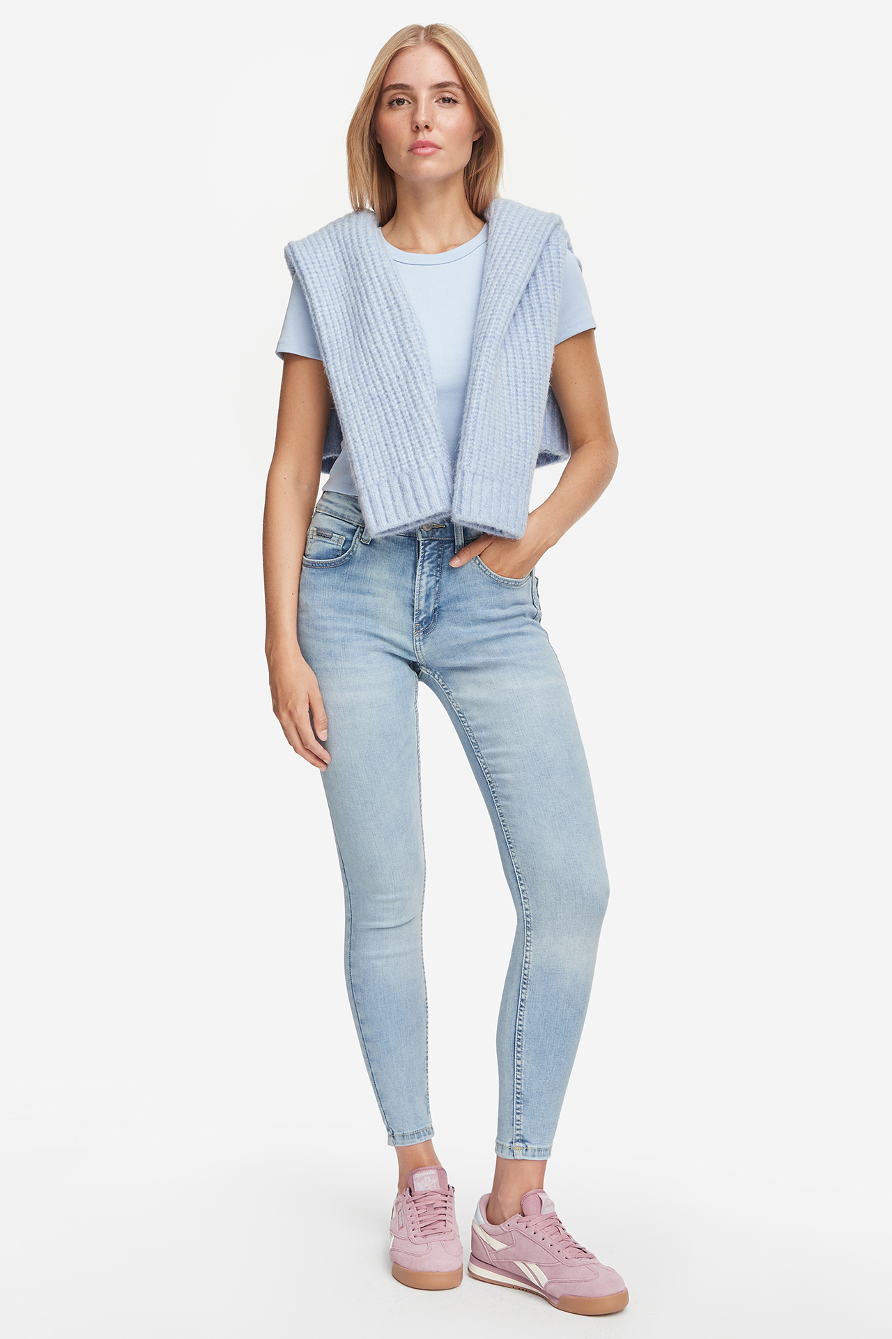 Jeans hlače Svetlo modra