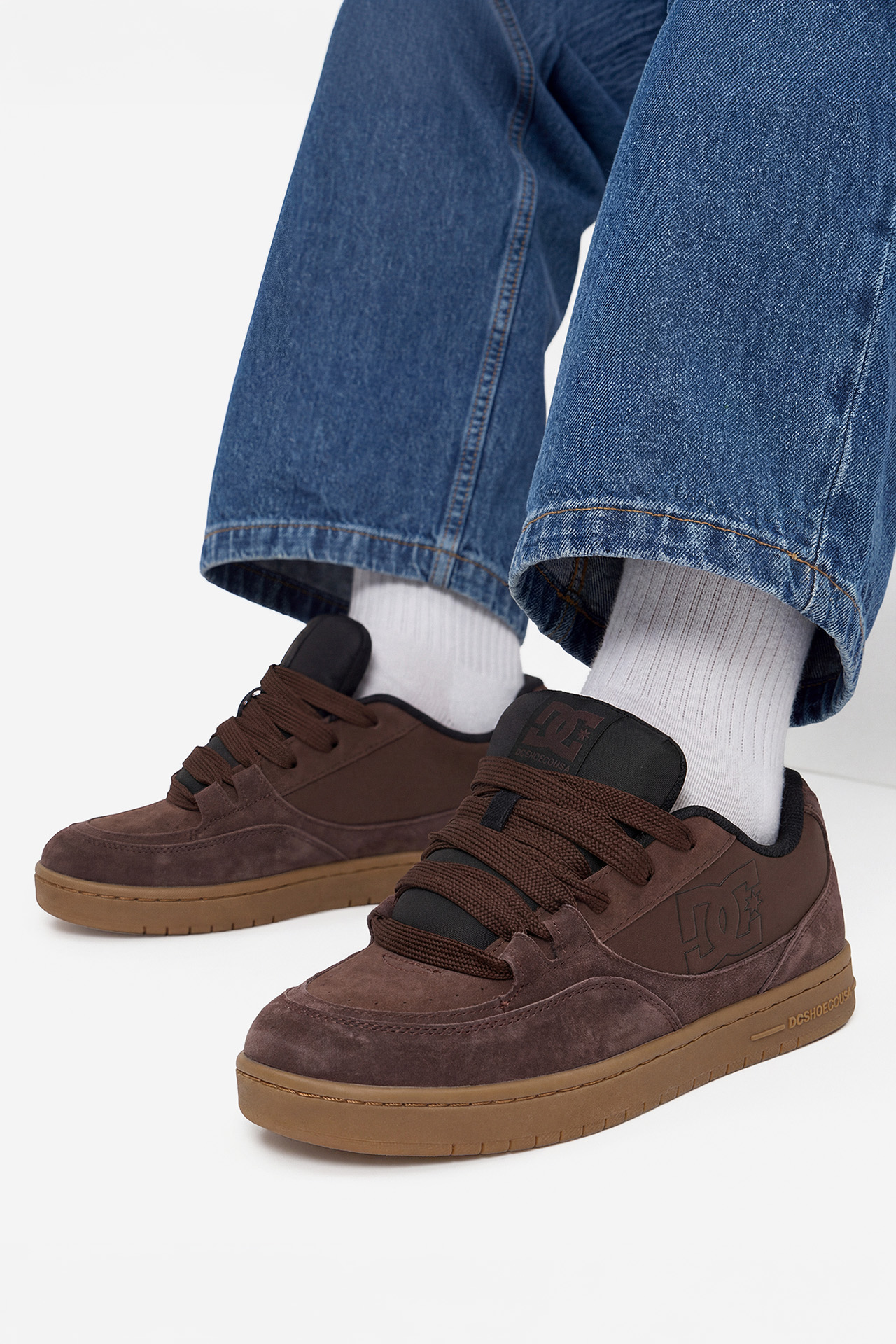 Sneakersy Tmavě hnědá