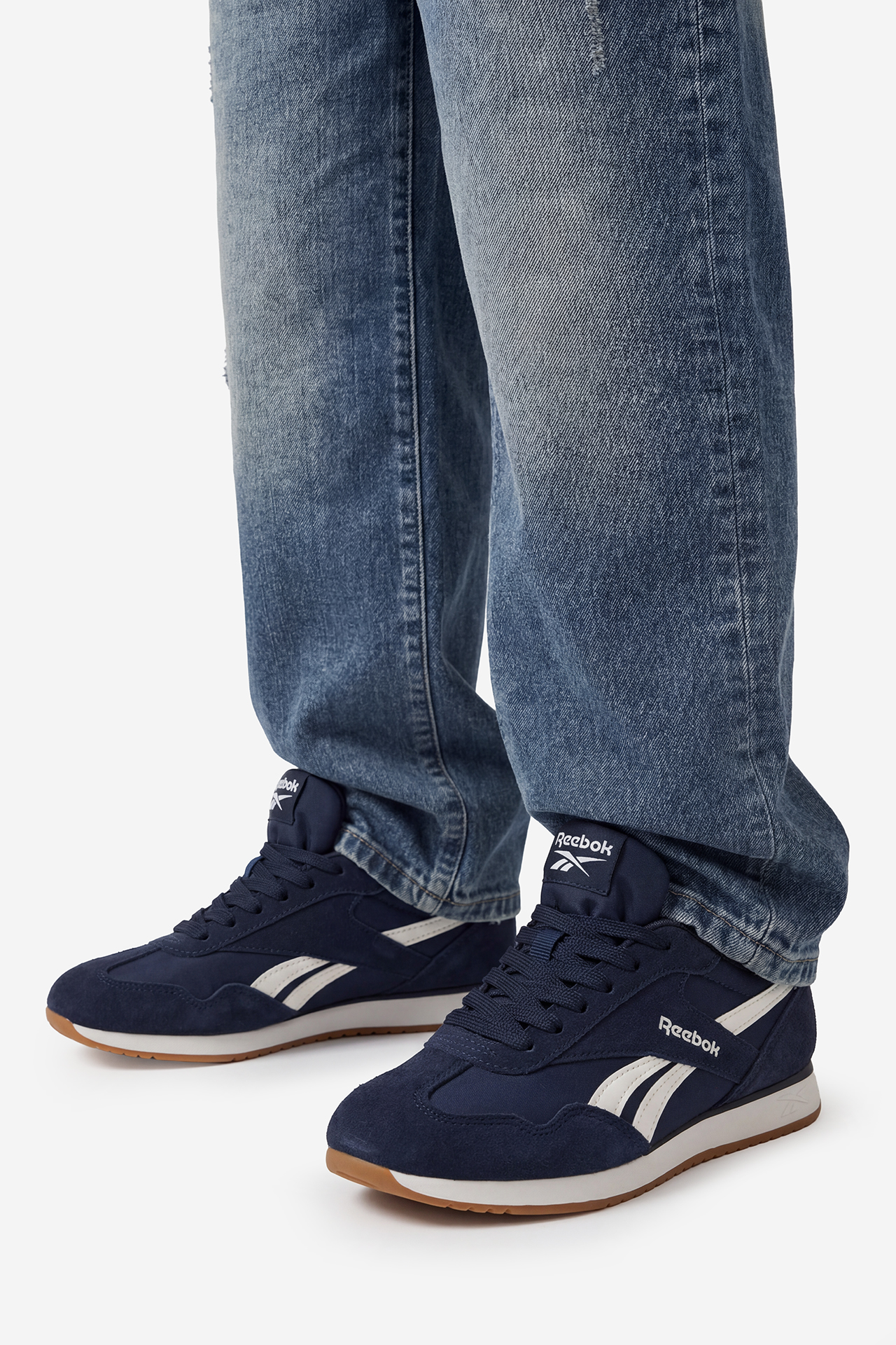 Sneakersy Tmavomodrá