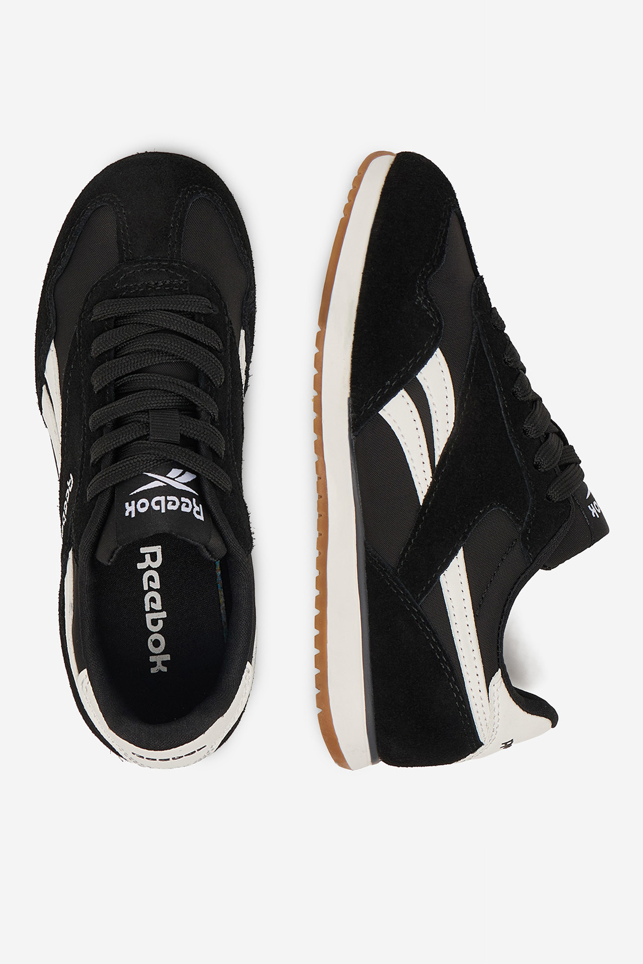 Sneakersy Černá
