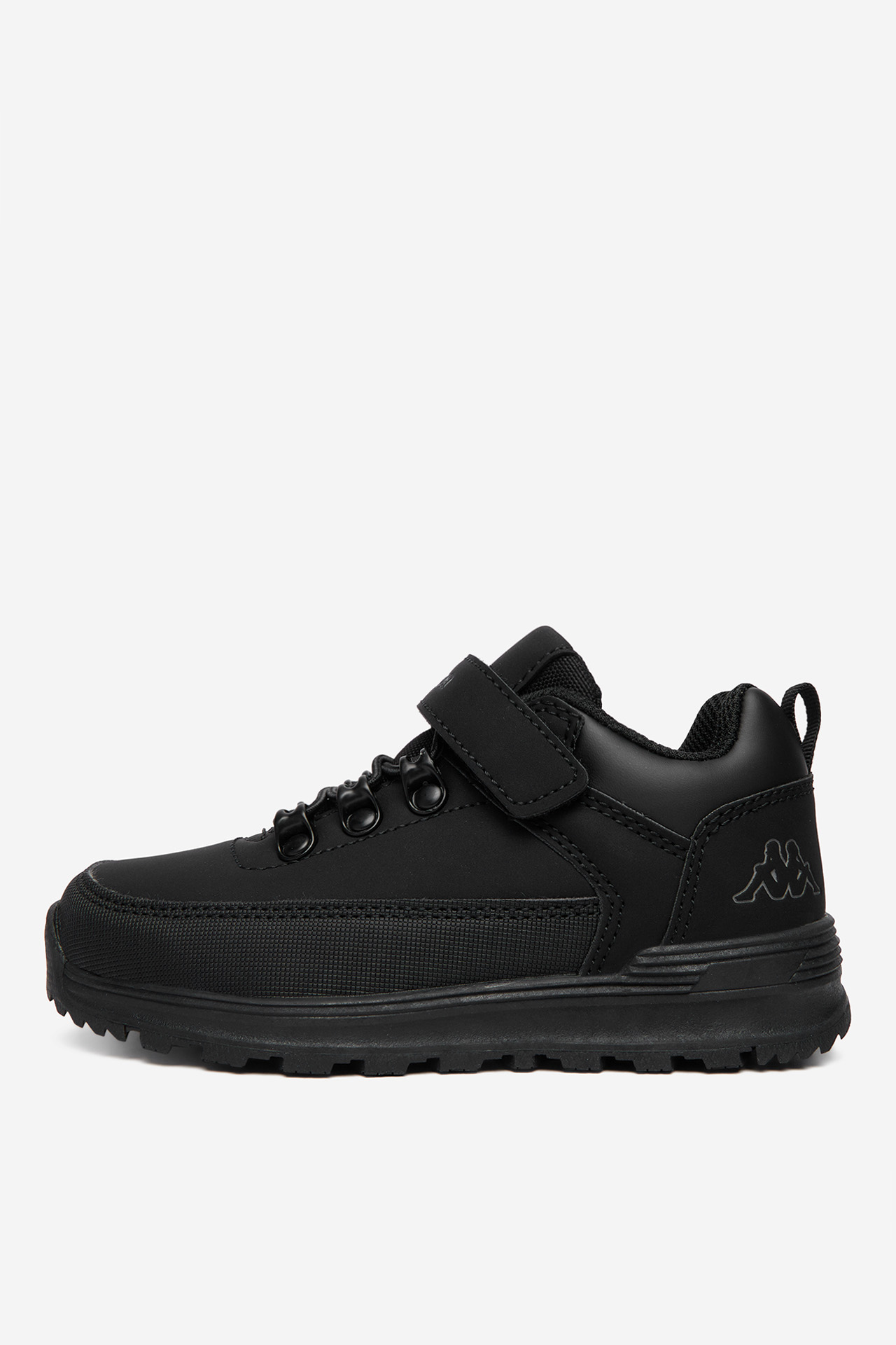 Sneakersy