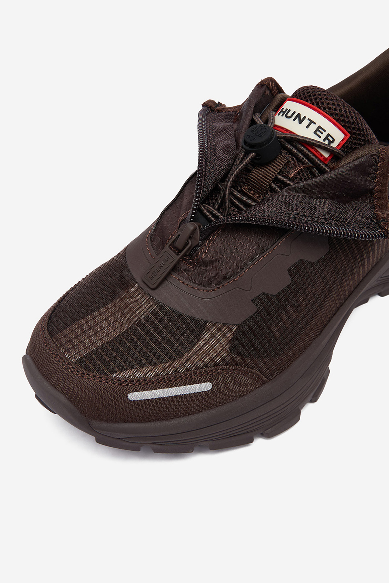 Sneakersy Hnědá