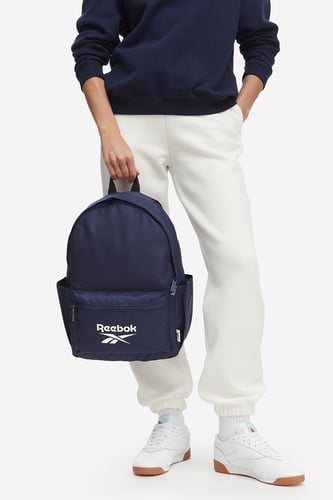 Batoh Reebok CWBEO-RBK-M-010-10 Tmavomodrá