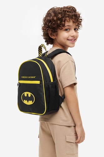 Batoh Batman CEO-ACCCS-AW26-234WBBAT Černá