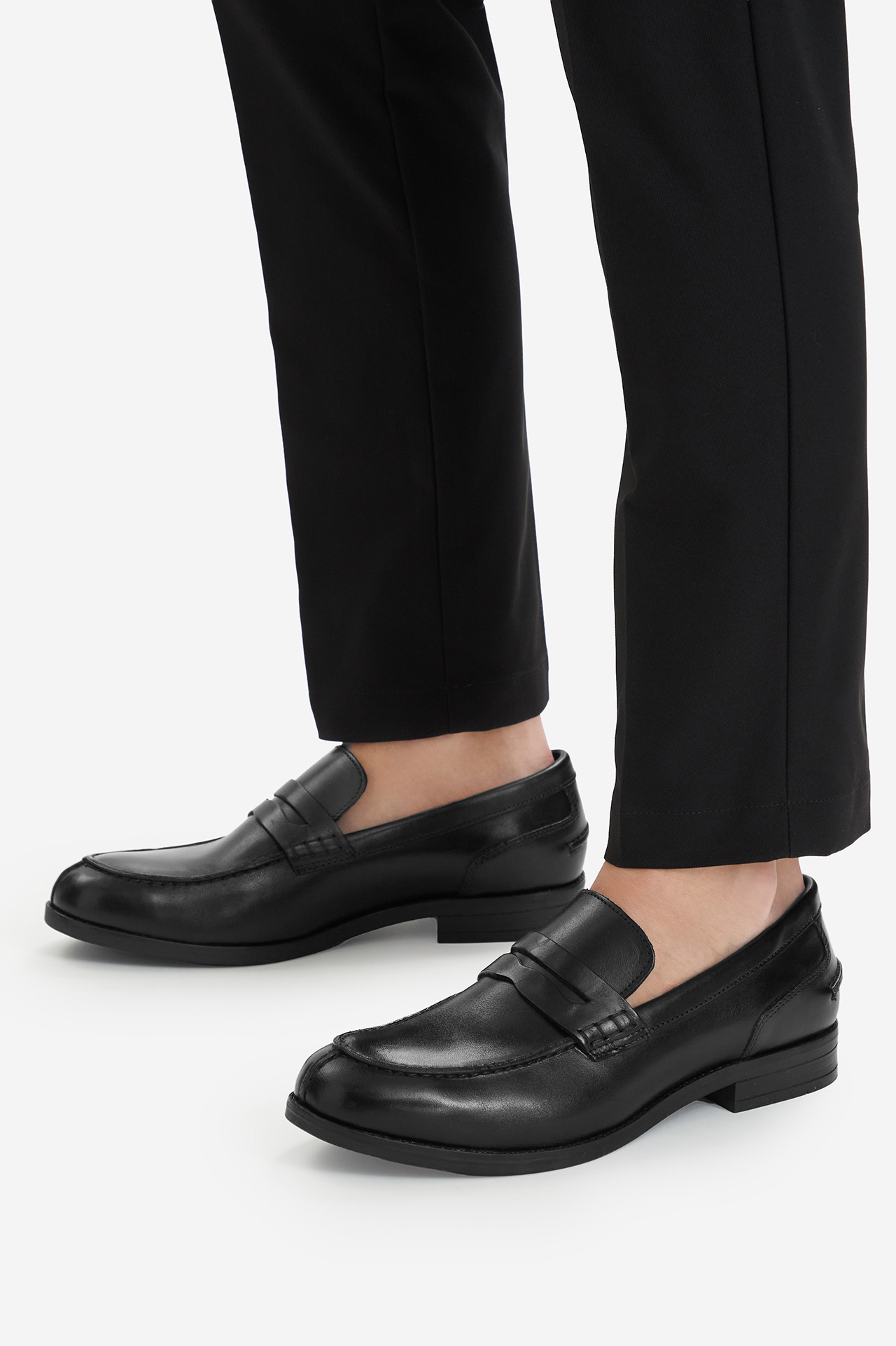 Loaferke Črna