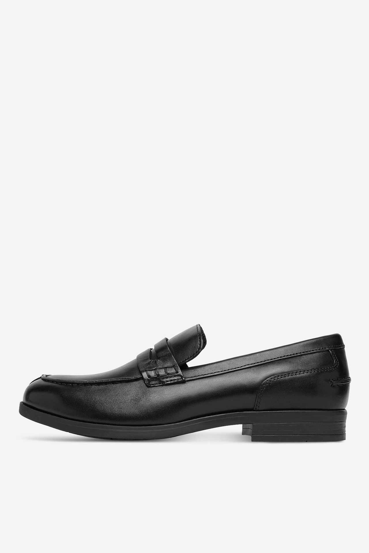 Loaferke Črna