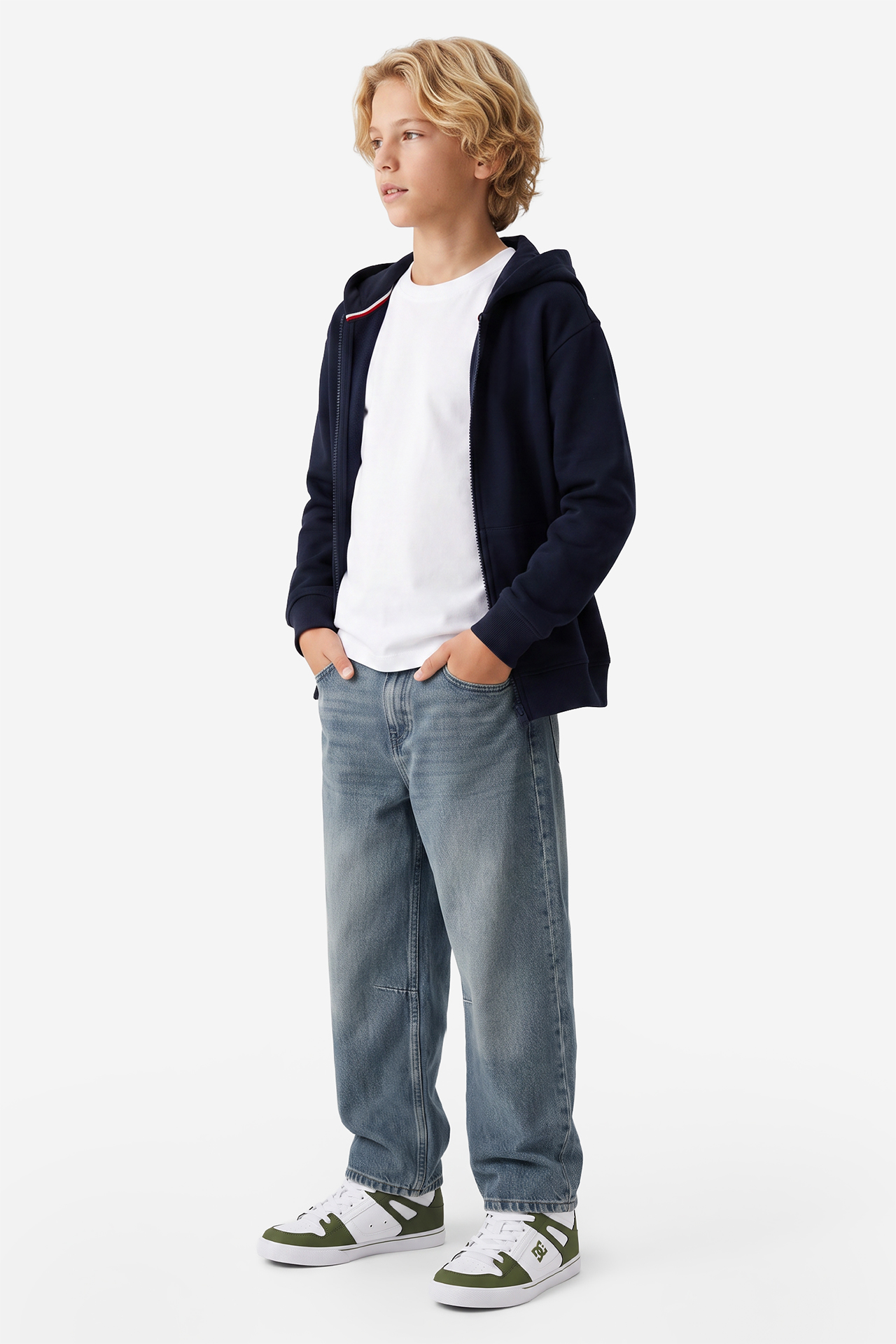 Spodnie jeansowe DC SHOES W226-DCBTR-1067-20D Niebieski