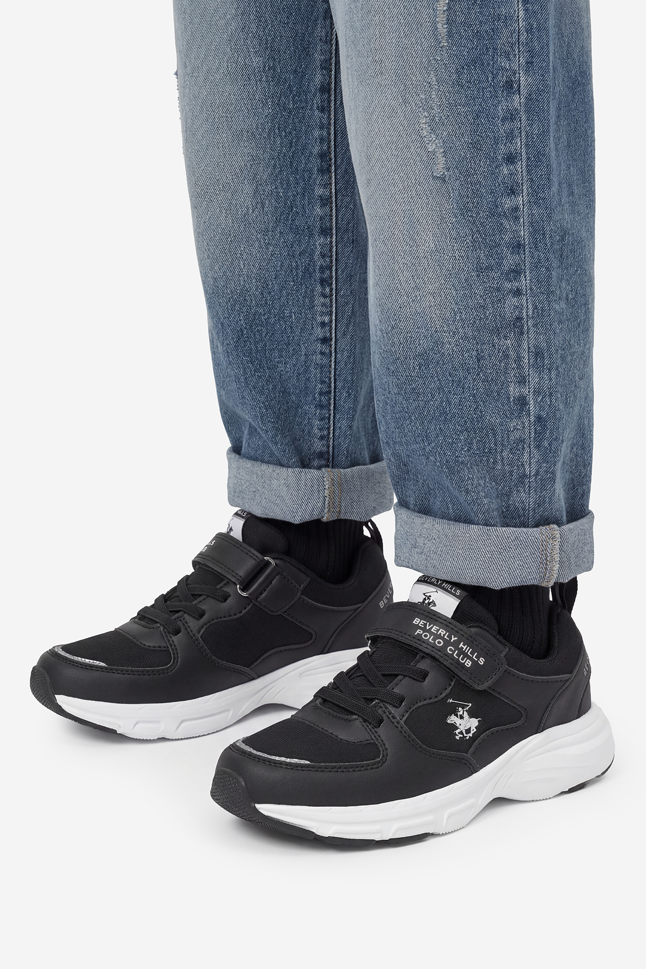 Sneakersy Černá