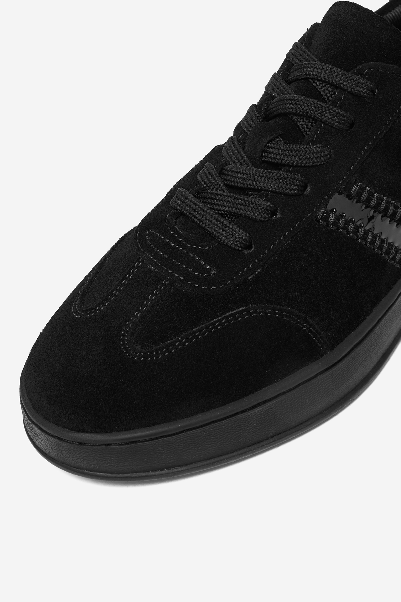 Sneakersy Černá