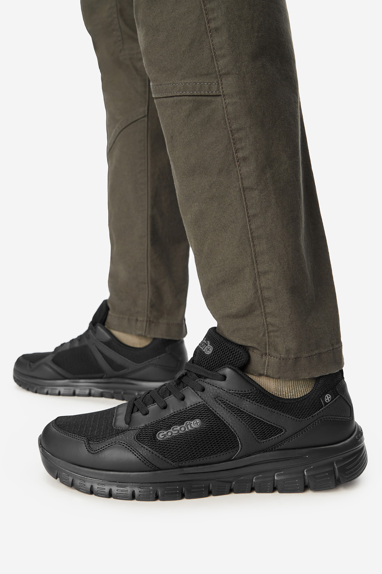 Sneakersy Černá