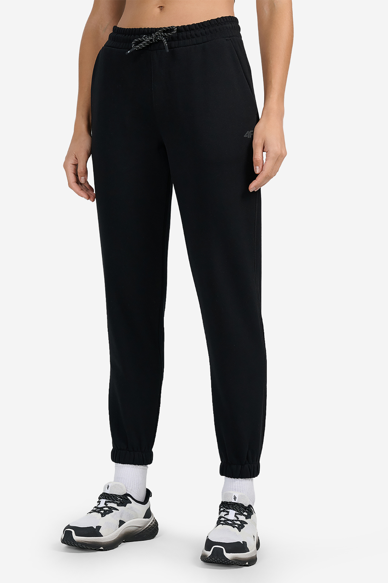 Spodnie 4F 4FWMM00TTROF2121-20S Czarny