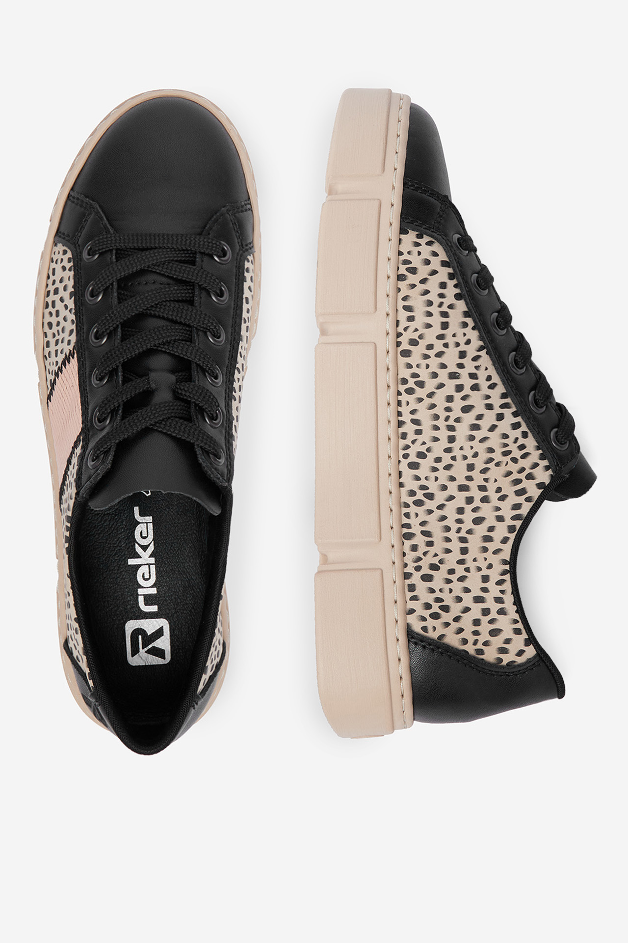 Sneakersy Černá
