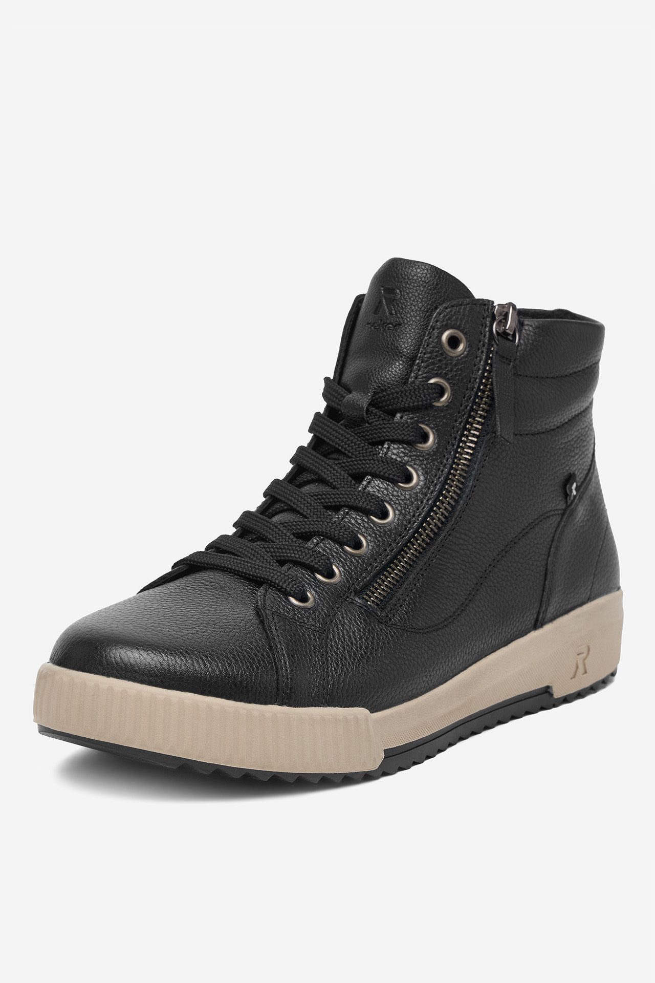 Sneakersy Černá