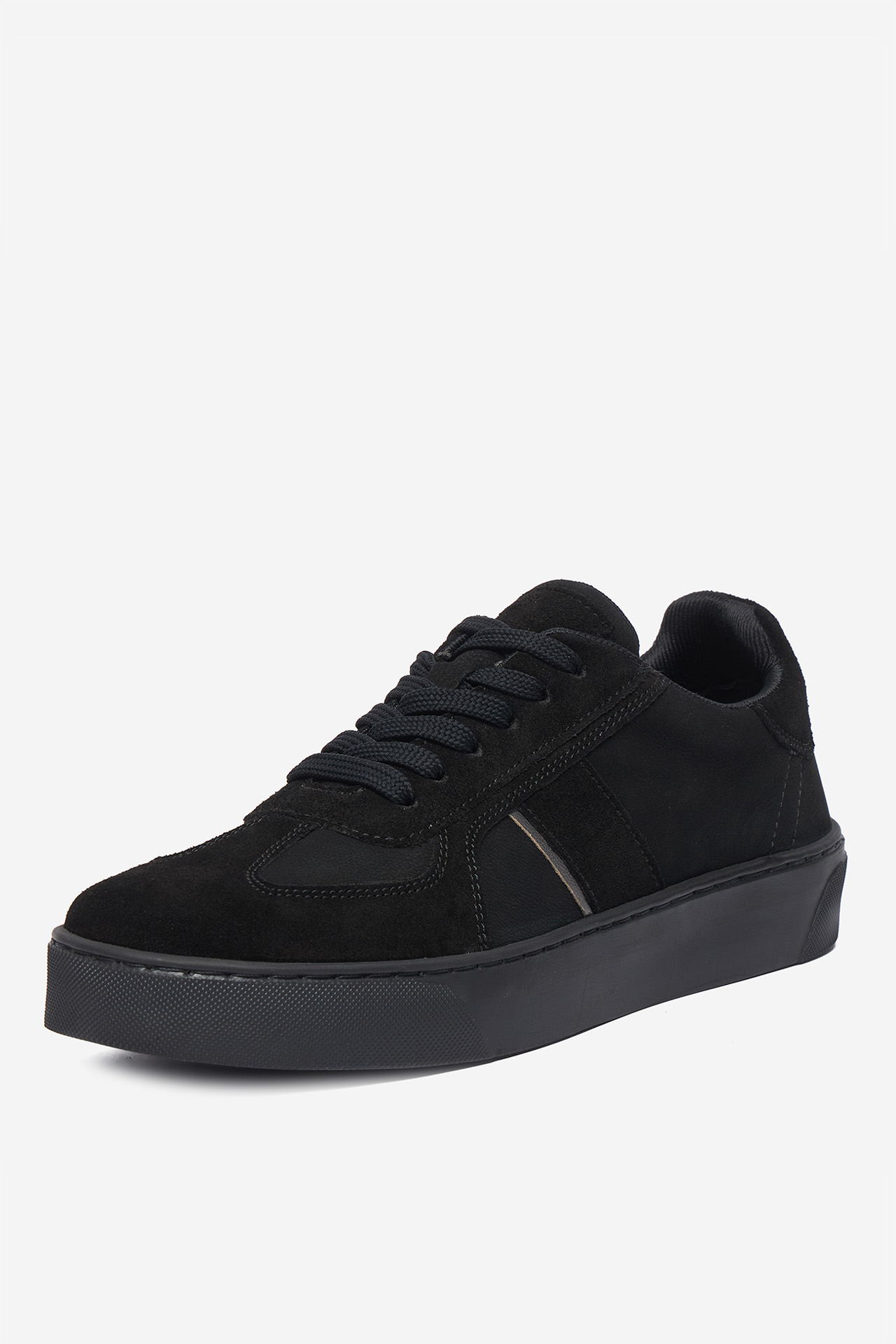 Sneakersy Černá