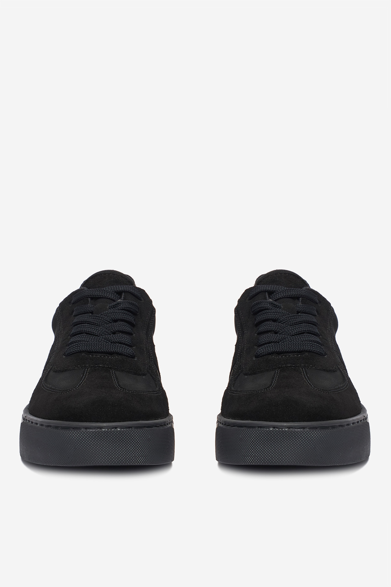Sneakersy Černá
