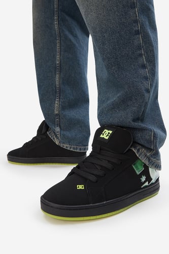 Obuwie sportowe DC SHOES EO-COURT GRAFFIK JUMANJI DC06528001 Czarny