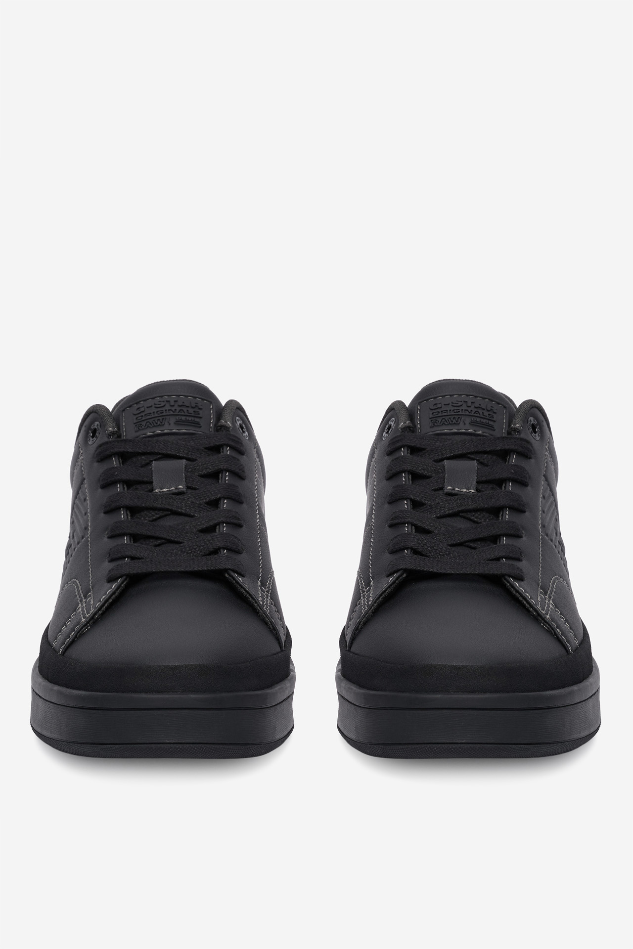 Sneakersy Černá